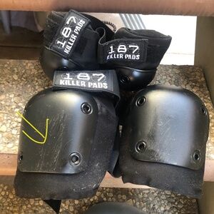 187 Killer Pads—Brand new elbow pads and 1x used knee pads